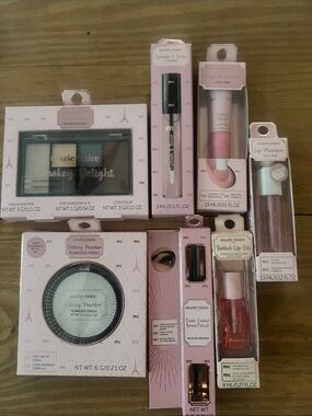 Marie Claire make up bundle